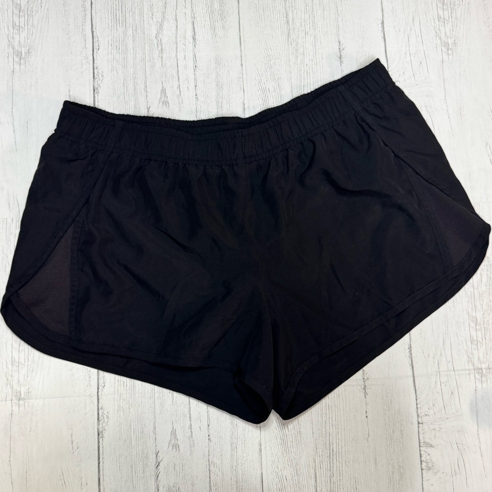 City streets Black Athletic Shorts size XL